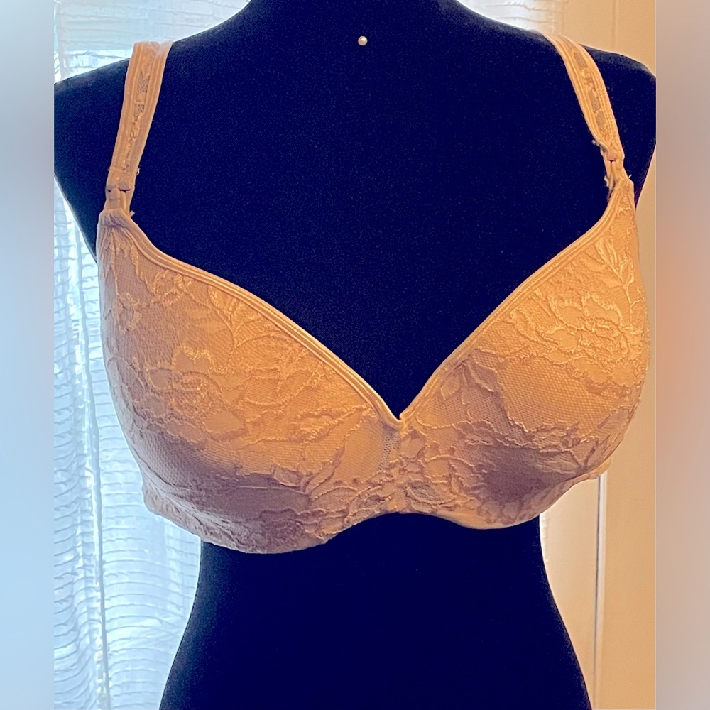 Motherhood Maternity Nursing Bra 2/$10 🌲